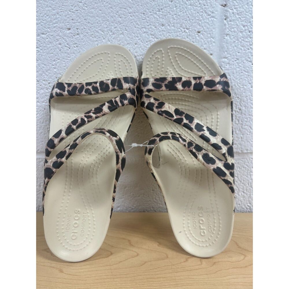 Crocs Women's Kadee II Leopard Print Strappy Slip On Sandals 7 Lightweight